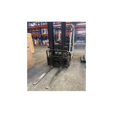 UNICARIER P1D1A15LQ plynový vysokozdvižný vozík - POUŽITÝ TOVAR UNICARIER P1D1A15LQ plynový vysokozdvižný vozík - POUŽITÝ TOVAR