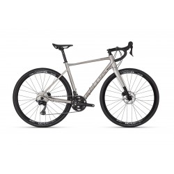 Gravel bicykel&nbsp;KELLYS Soot X70 Silver Sand M